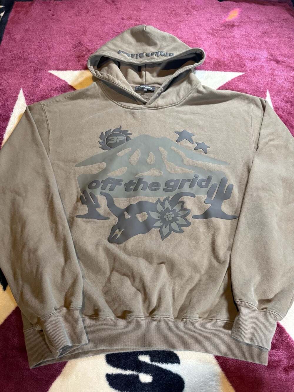 Broken Planet Off The Grid Hoodie Size M Brown Graphic Sweatshirt